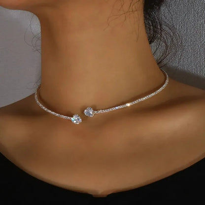 https://cdn.shopify.com/s/files/1/0820/4999/0943/files/diamond-heart-open-choker-necklace-346374.webp?v=1718688172